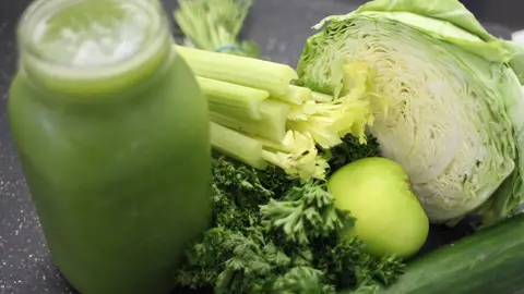apple-liquid-leaf-glass-dish-meal-877943-pxhere.com